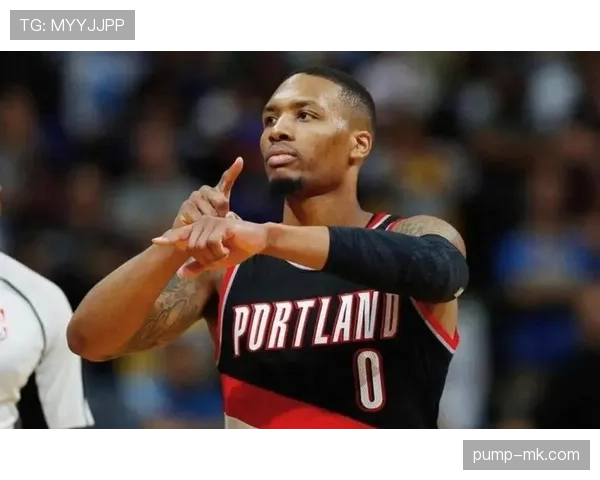 利拉德休赛期还在凌晨四点练投篮，邻居以为闹鬼